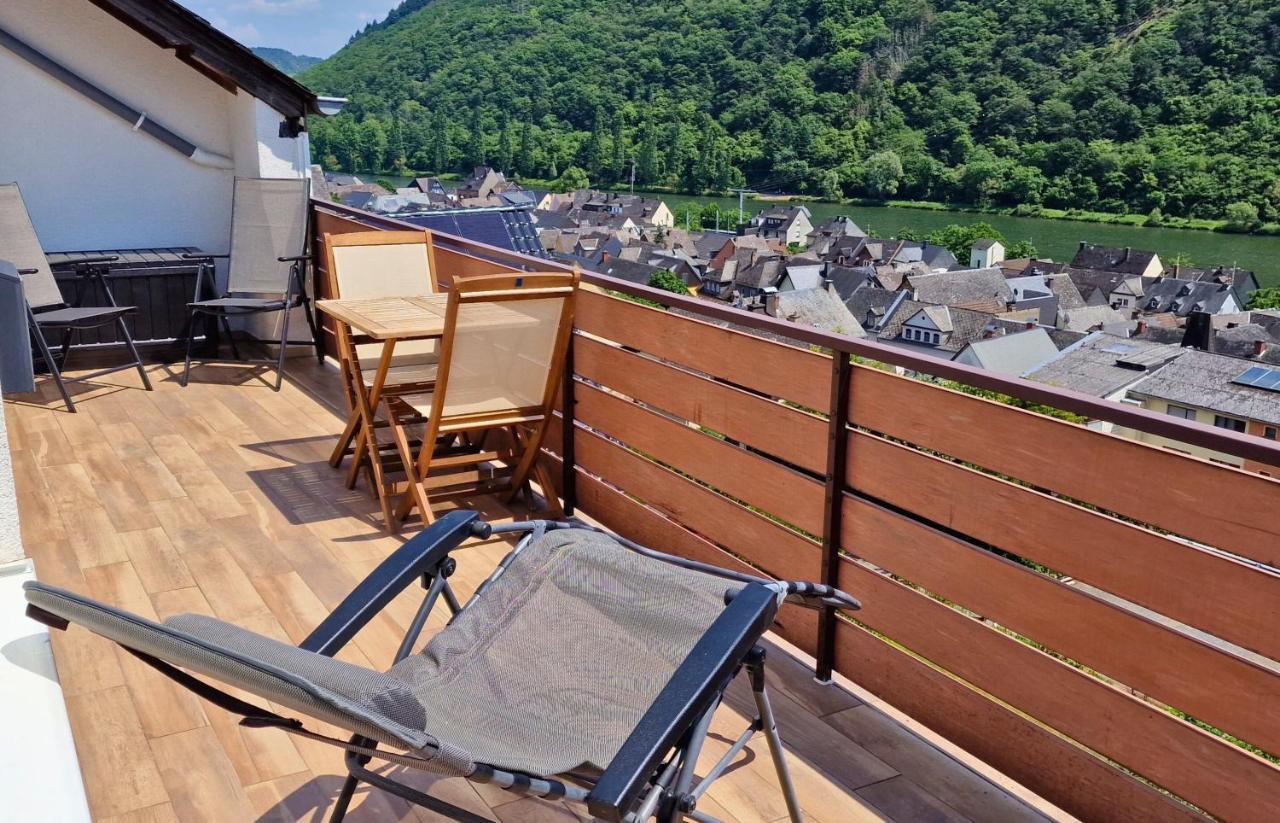 קלוטן Riesling Appartement For 2 - 4 People - Billiards - Balcony With Mosel View - Parking - Wine Barrel Bar - Fully Equipped Kitchen - Netflix - Waiputv - 3 Km From Cochem מראה חיצוני תמונה