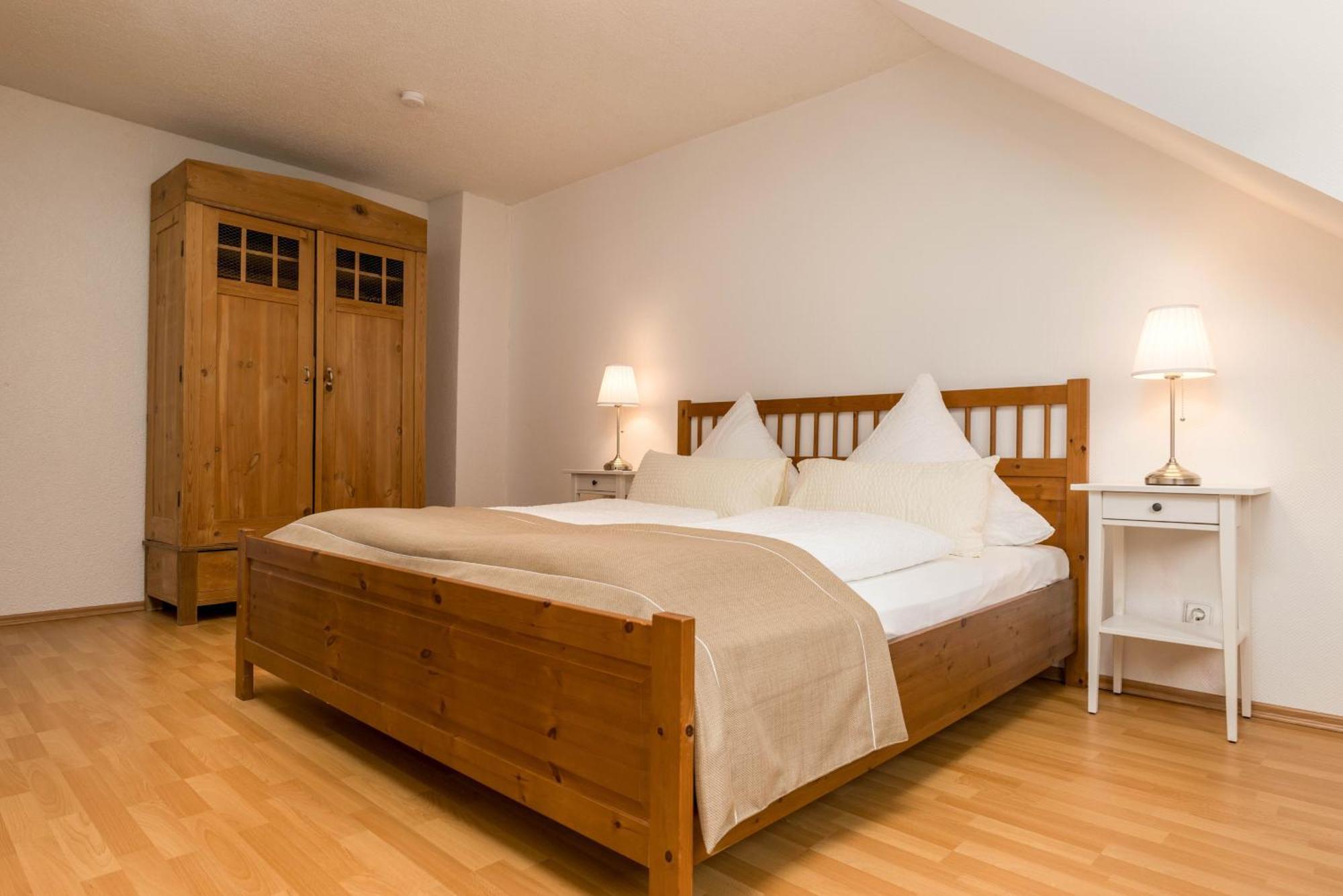 קלוטן Riesling Appartement For 2 - 4 People - Billiards - Balcony With Mosel View - Parking - Wine Barrel Bar - Fully Equipped Kitchen - Netflix - Waiputv - 3 Km From Cochem מראה חיצוני תמונה