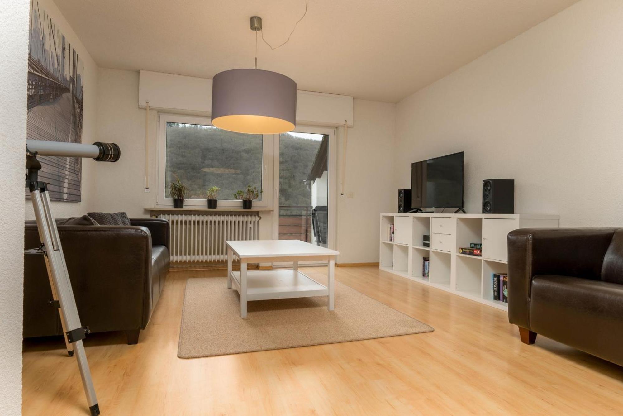 קלוטן Riesling Appartement For 2 - 4 People - Billiards - Balcony With Mosel View - Parking - Wine Barrel Bar - Fully Equipped Kitchen - Netflix - Waiputv - 3 Km From Cochem מראה חיצוני תמונה