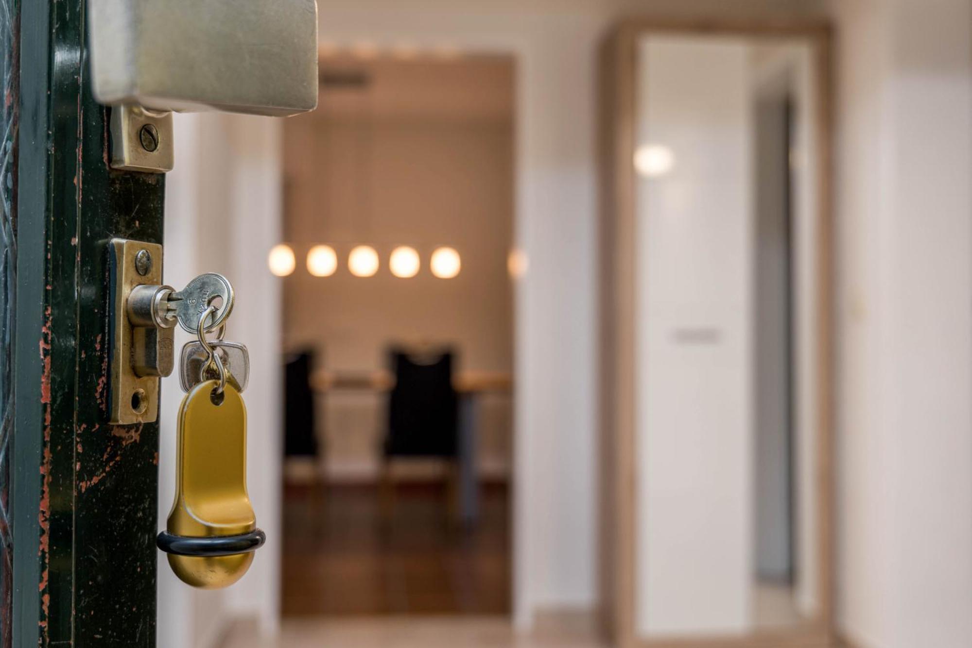 קלוטן Riesling Appartement For 2 - 4 People - Billiards - Balcony With Mosel View - Parking - Wine Barrel Bar - Fully Equipped Kitchen - Netflix - Waiputv - 3 Km From Cochem מראה חיצוני תמונה