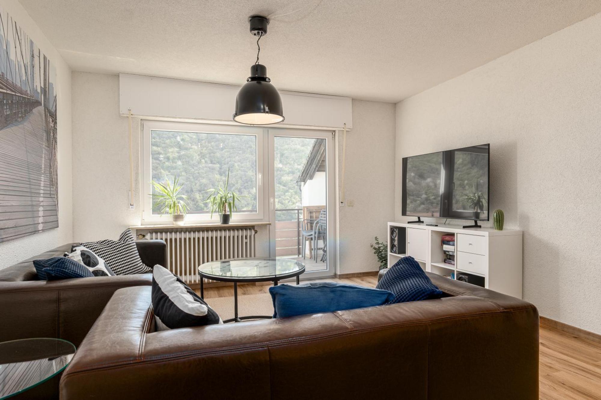 קלוטן Riesling Appartement For 2 - 4 People - Billiards - Balcony With Mosel View - Parking - Wine Barrel Bar - Fully Equipped Kitchen - Netflix - Waiputv - 3 Km From Cochem מראה חיצוני תמונה