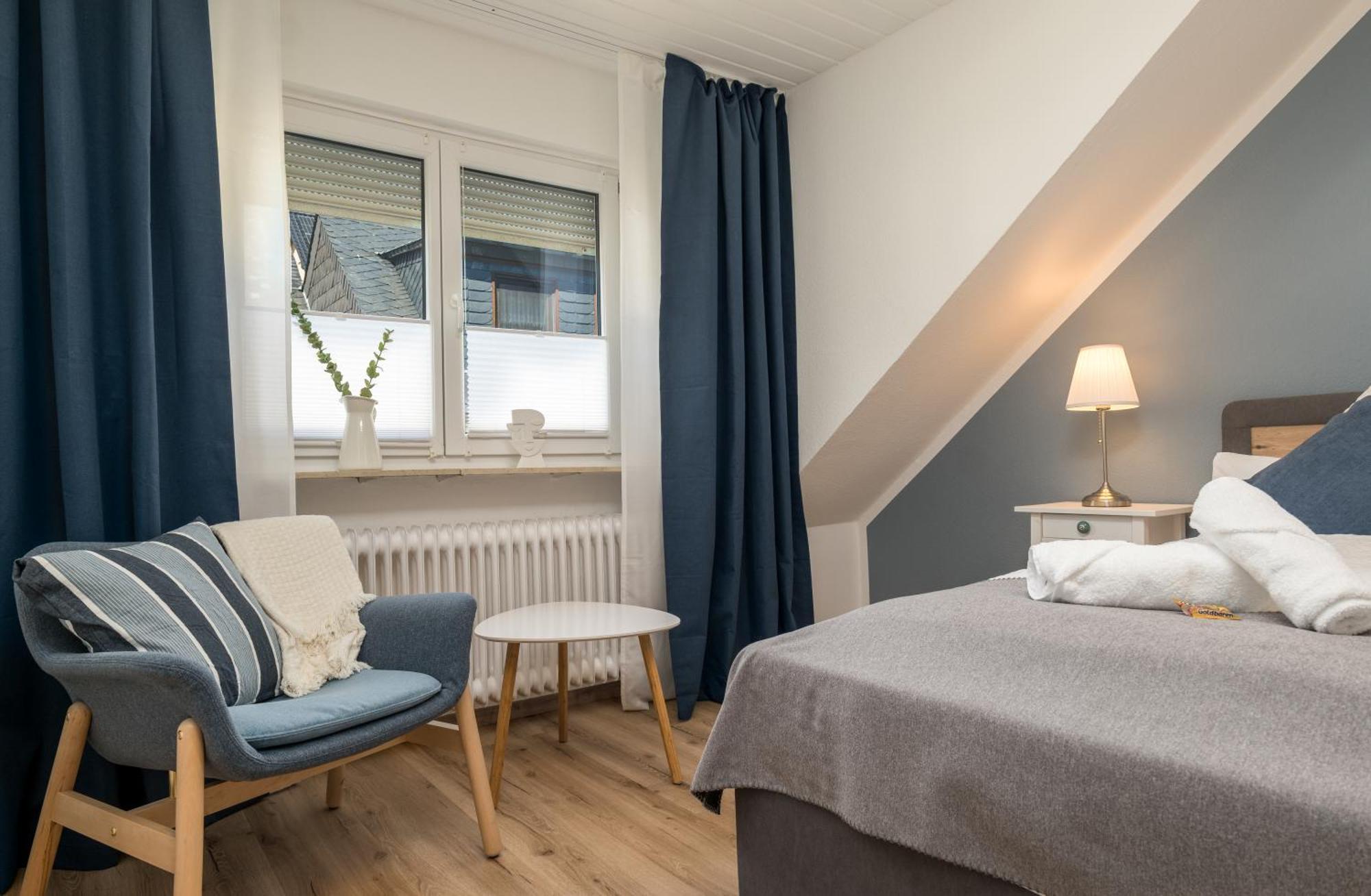 קלוטן Riesling Appartement For 2 - 4 People - Billiards - Balcony With Mosel View - Parking - Wine Barrel Bar - Fully Equipped Kitchen - Netflix - Waiputv - 3 Km From Cochem מראה חיצוני תמונה
