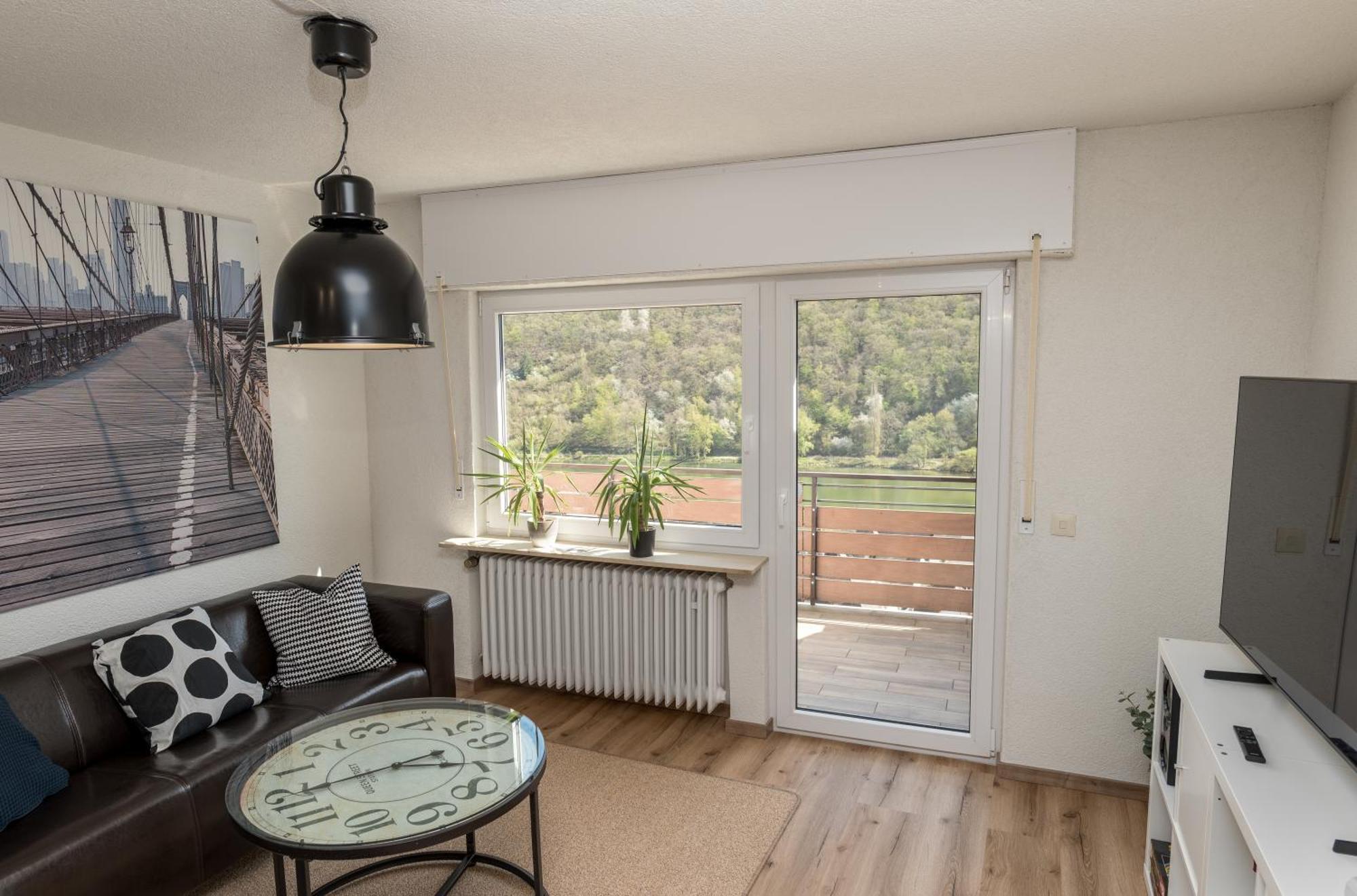 קלוטן Riesling Appartement For 2 - 4 People - Billiards - Balcony With Mosel View - Parking - Wine Barrel Bar - Fully Equipped Kitchen - Netflix - Waiputv - 3 Km From Cochem מראה חיצוני תמונה